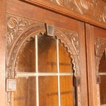 Антикварный книжный шкаф в стиле неоренессанс 1870-х гг. 