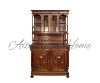 Антикварный буфет с резной балюстрадой 1860-х гг. 