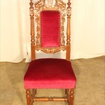 Комплект из 4-х антикварных стульев с гербовым щитком на навершии 1850-х гг. 