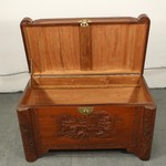 Антикварный китайский сундук с резными композициями 1910-х гг. 