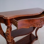 Антикварный консольный стол с ажурной резьбой 1850-х гг.
