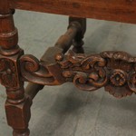 Антикварный стул с резной спинкой 1850-х гг. 