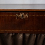 Антикварный столик для рукоделия 1810-х гг. 