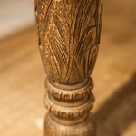 Антикварный обеденный стол с резным бортиком 1870-х гг. 