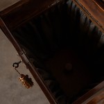 Антикварный столик для рукоделия 1810-х гг. 