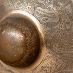 Антикварный гонг из латуни с азиатскими декоративными мотивами 1910-х гг. 