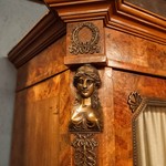 Антикварный книжный шкаф в стиле ампир 1870-х гг. 