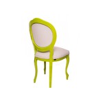 Классический стул с каркасом кислотного цвета
