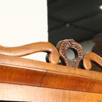 Пара антикварных шкафов светлого ореха 1840-х гг. 