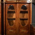 Антикварный книжный шкаф с стиле ампир 1870-х гг. 