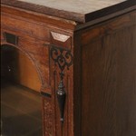 Антикварная витрина с арочным остеклением 1870-х гг. 