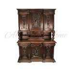 Антикварный буфет с резным убранством 1860-х гг. 