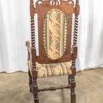 Антикварное тронное кресло из дуба 1850-х гг. 