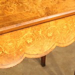 Антикварное бюро в стиле неорококо 1850-х гг. 