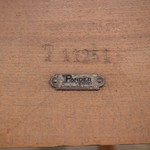 Антикварный дубовый стол из Франции