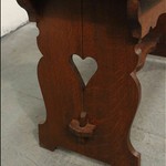 Антикварный табурет с фигурным сидением 1920-х гг. 