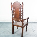 Антикварный дубовый стул с высокой спинкой 1880-х гг.