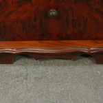 Антикварная тумбочка с фигурной линией столешницы 1950-х гг. 