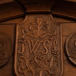 Антикварный свадебный шкаф светлого дуба 1780-х гг. 