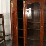 Антикварный книжный шкаф с наборным фасадом дверец 1860-х гг. 