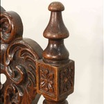 Антикварный резной стул с антропоморфным маскароном 1850-х гг. 