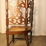 Антикварное кресло со сквозной резной спинкой 1860-х гг. 