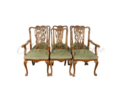 Комплект антикварной мебели для сидения в стиле Томаса Чиппендейла 1890-х гг. 