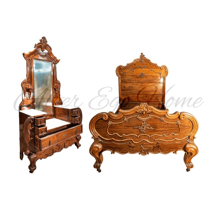 Комплект антикварной мебели из Франции 