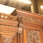 Антикварный буфет с резными филенками 1860-х гг.