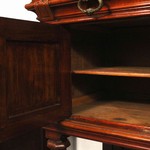 Антикварный сервант с зеркальным полотном и мраморной столешницей 1870-х гг. 