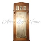 Антикварное настенное зеркало 1910-х гг. 