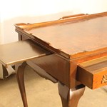 Антикварный чайный столик в стиле Чиппендейл 1930-х гг. 