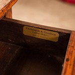 Антикварная консоль темного дуба 1950-х гг. 