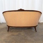 Антикварный диван со спинкой корзина 1850-х гг. 