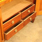 Антикварный секретер в стиле неоклассицизм 1760-х гг.