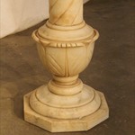 Антикварная подставка из алебастра 1920-х гг.