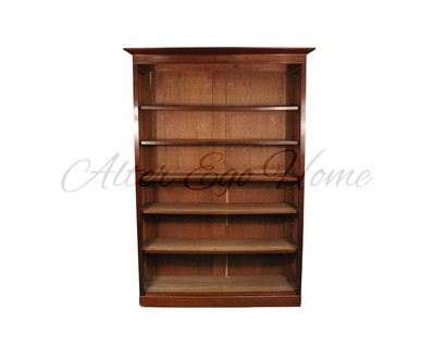 Антикварный книжный шкаф 1900-х гг. 