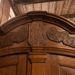Антикварный свадебный шкаф светлого дуба 1780-х гг. 