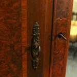 Антикварный платяной шкаф 1870-х гг. 