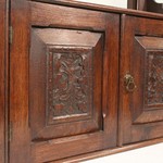 Антикварный навесной шкафчик с зеркальным полотном 1900-х гг. 