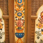 Старинный сундук с живописными флоральными композициями 1880-х гг.