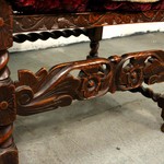 Антикварное дубовое кресло с ротанговой спинкой 1860-х гг. 