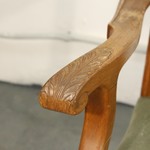 Пара антикварных кресел в стиле Томаса Чиппендейла 1890-х гг. 