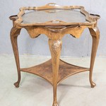 Антикварный чайный столик с фигурной проножной полкой 1880-х гг.