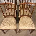 Комплект антикварных стульев со сквозными спинками
