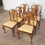 Комплект антикварных стульев со сквозной фигурной спинкой 1920-х гг.