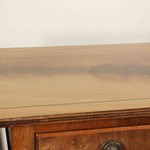 Антикварный столик с откидными полами 1940-х гг. 