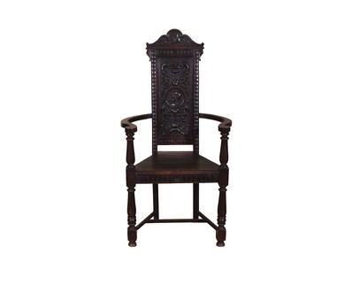 Антикварное кресло из дуба начала XX века