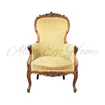 Антикварное кресло с резным навершием 1840-х гг. 