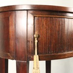 Антикварный столик 1900-х гг. 